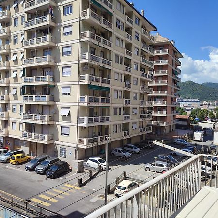 Azzurro Adriatico In Genova Est Appartement Buitenkant foto